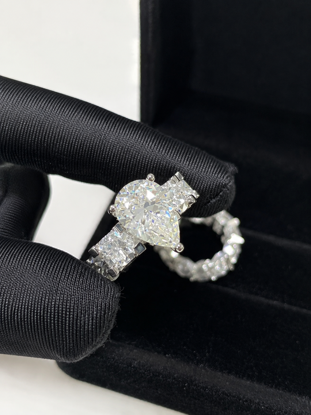 طقم خاتم مويسانيت فاخر - Cadermay Luxury 5ct Pear Cut D VVS Moissanite Ring