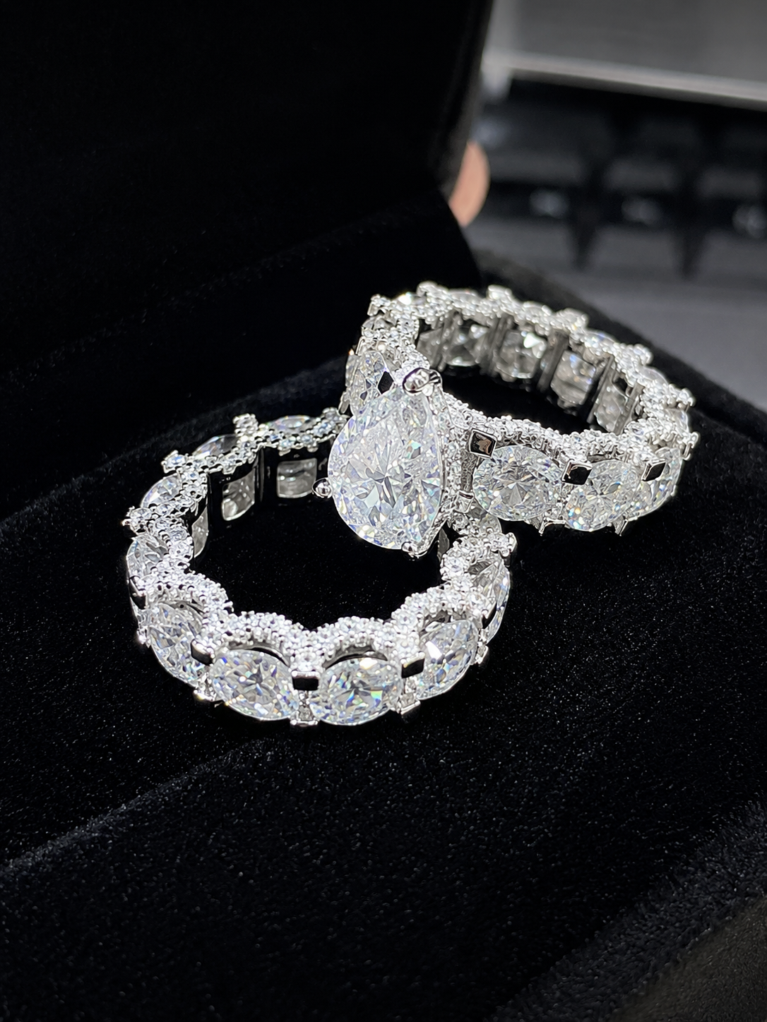 طقم خاتم مويسانيت فاخر - Cadermay Luxury 5ct Pear Cut D VVS Moissanite Ring